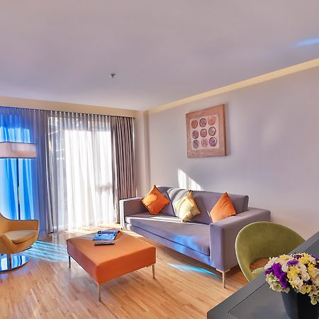 Business Life Hotel Istanbul Bagian luar foto