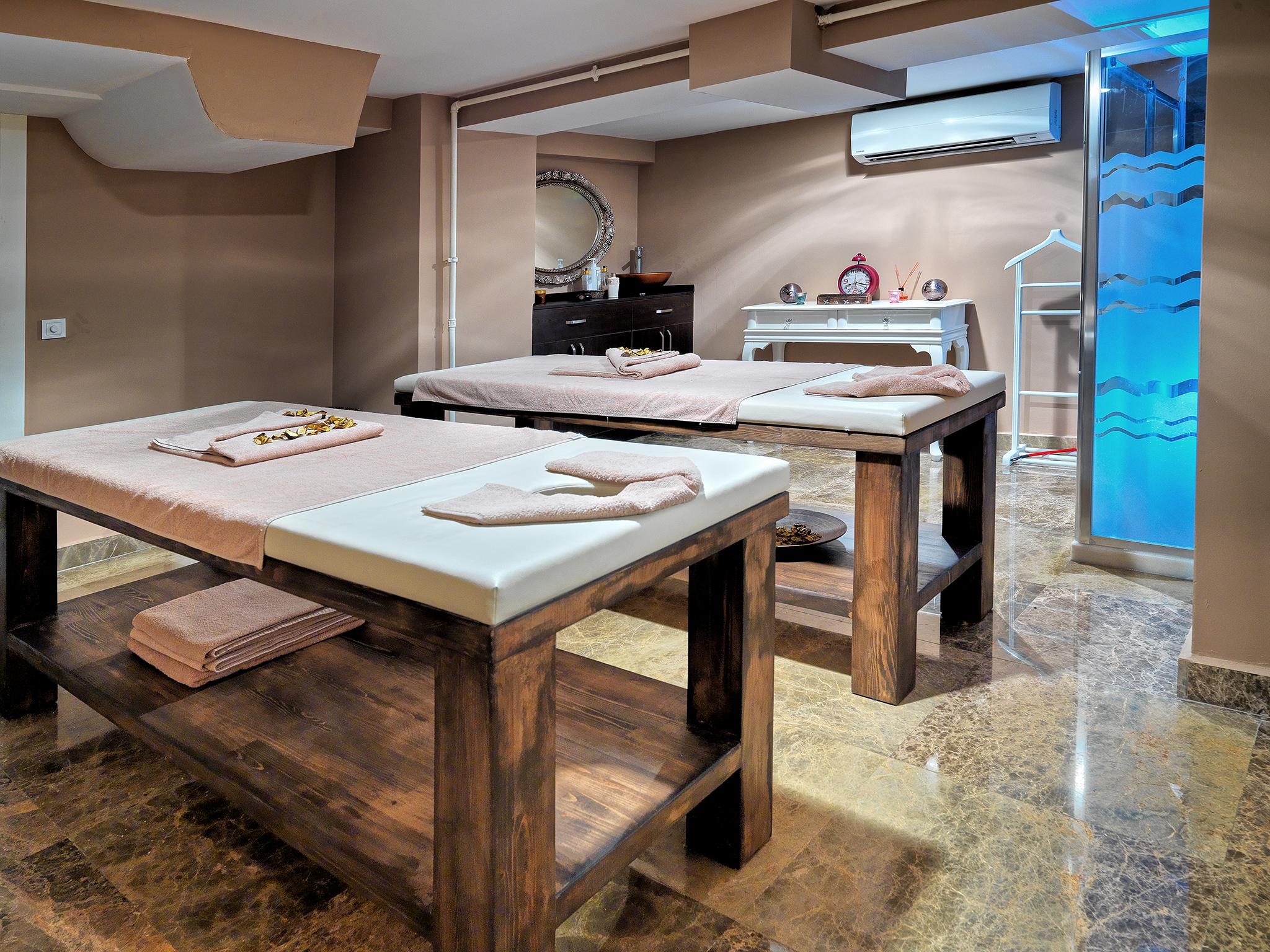 Business Life Hotel Istanbul Bagian luar foto