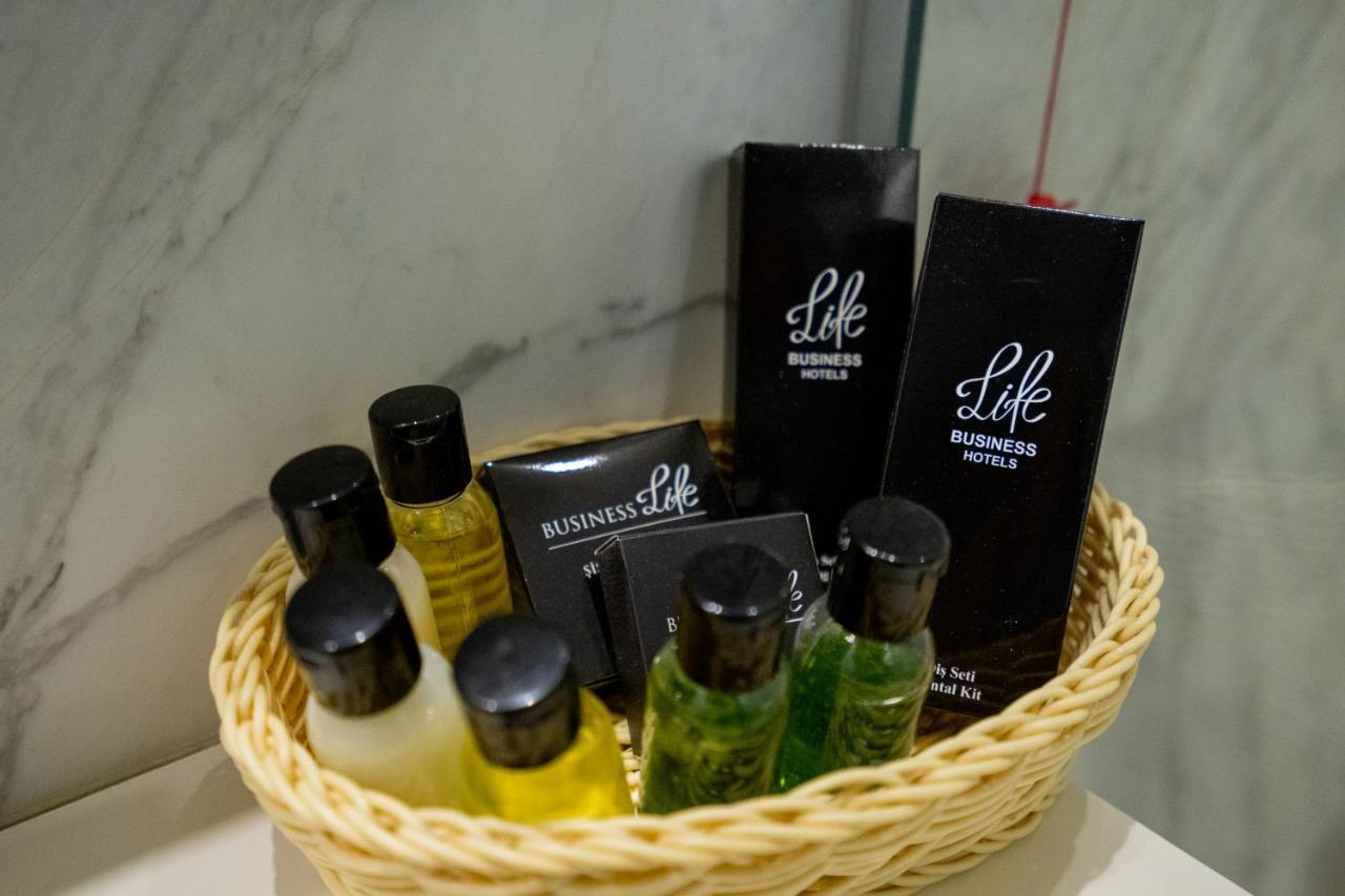 Business Life Hotel Istanbul Bagian luar foto