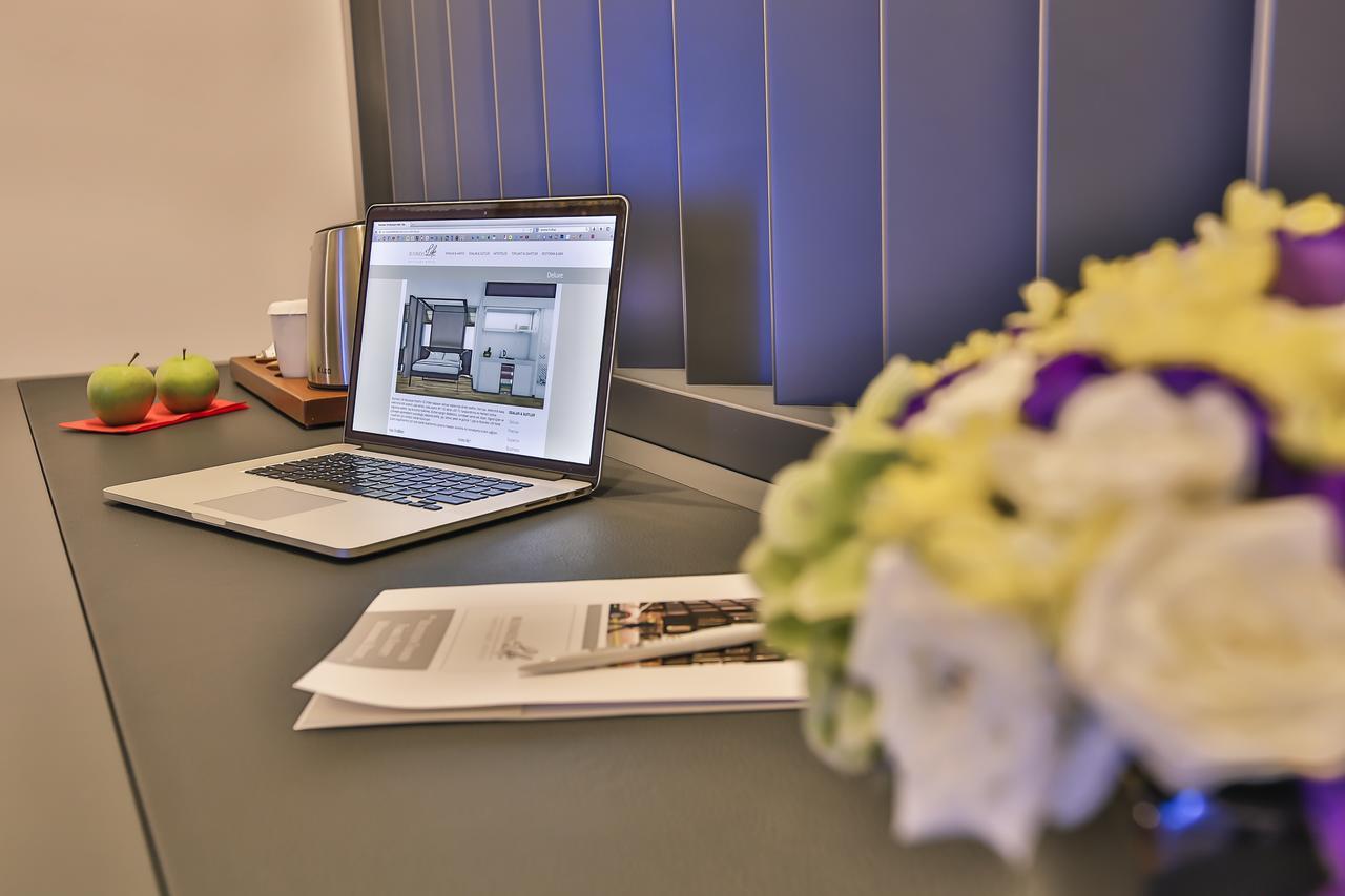 Business Life Hotel Istanbul Bagian luar foto